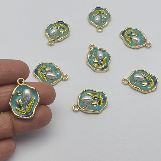 Stainless steel Vintage peral Flower charm