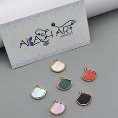 Shell charm
