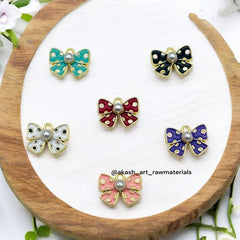 Bow charm